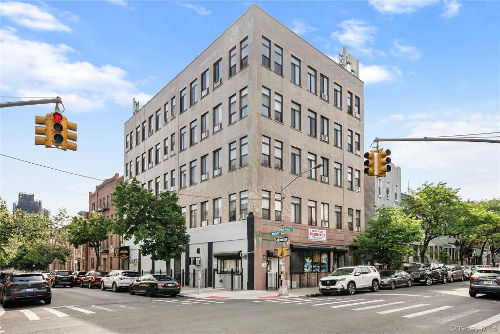 Photo of 714 Seneca Avenue #504, Ridgewood, NY 11385 (MLS # 1010842)
