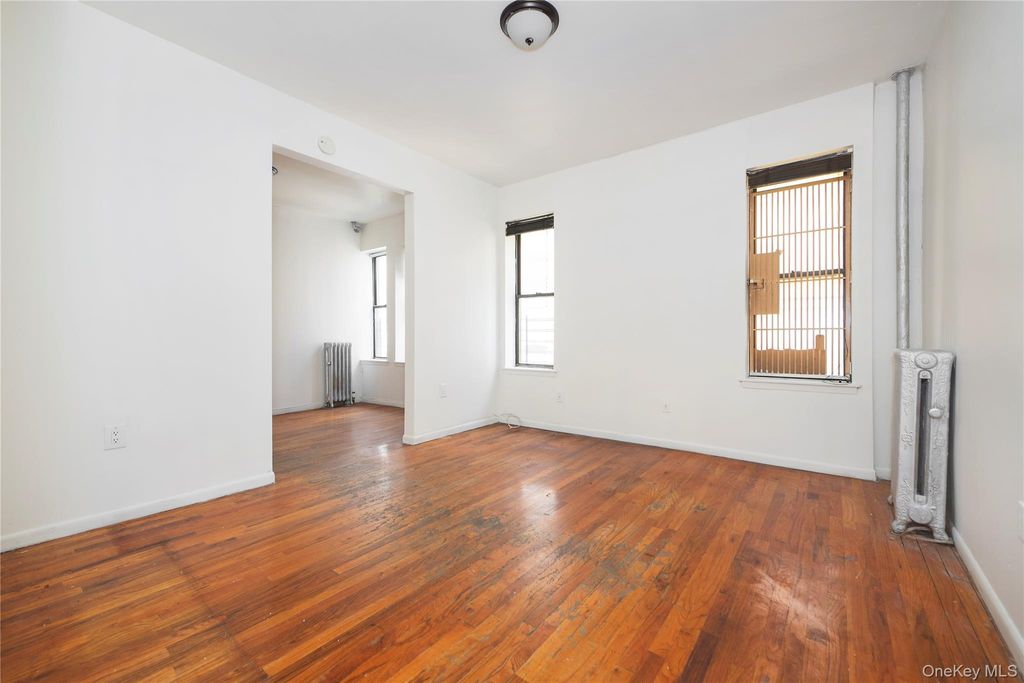 Photo of 515 W 143rd Street #34, New York (Manhattan), NY 10031 (MLS # 960824)