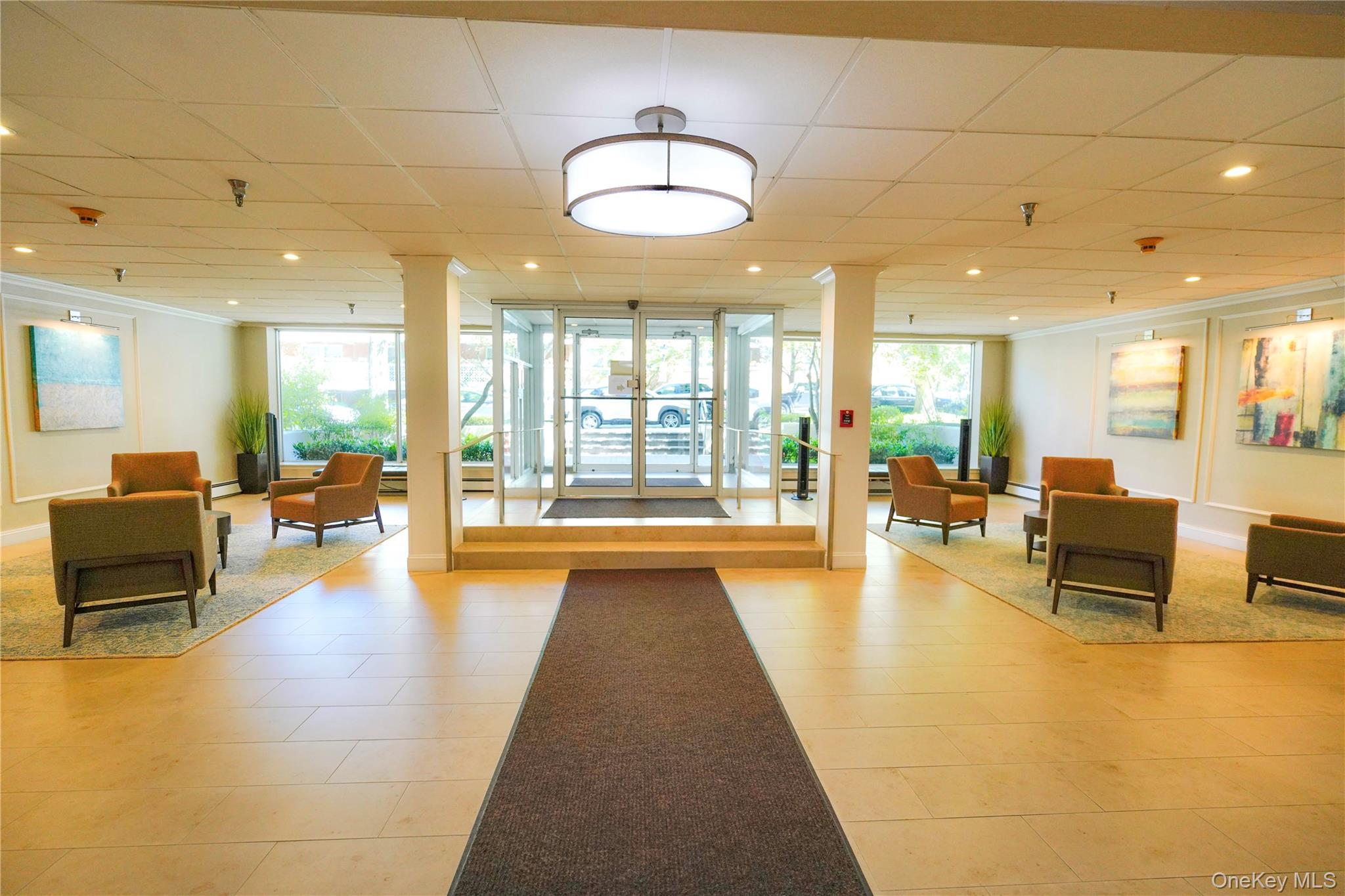 50 Hillpark Avenue 2F