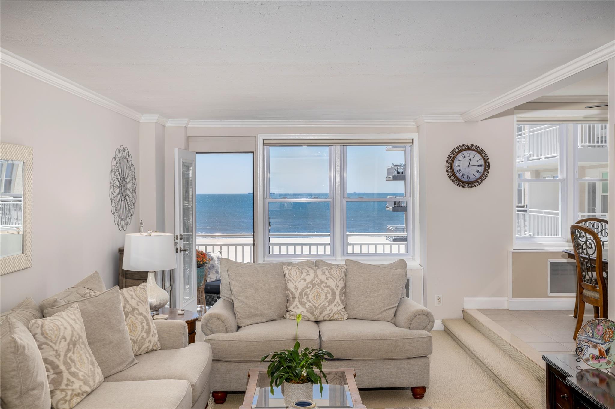 522 Shore Road #4W, Long Beach, New York image 1