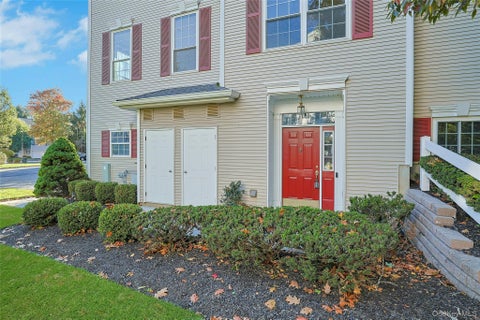 Photo of 91 Meadow Lane, Nanuet, NY 10954 (MLS # 1066186)