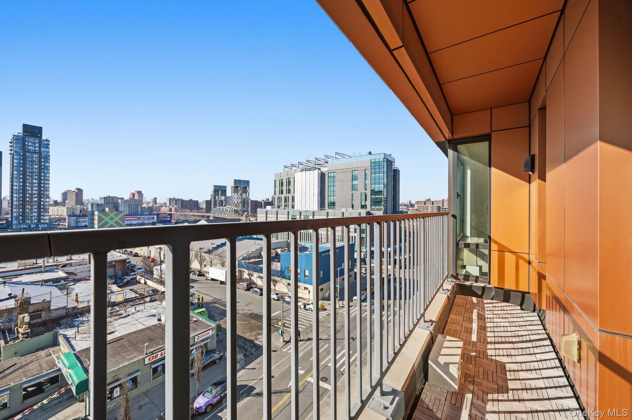 225 E 138th Street E PH 1