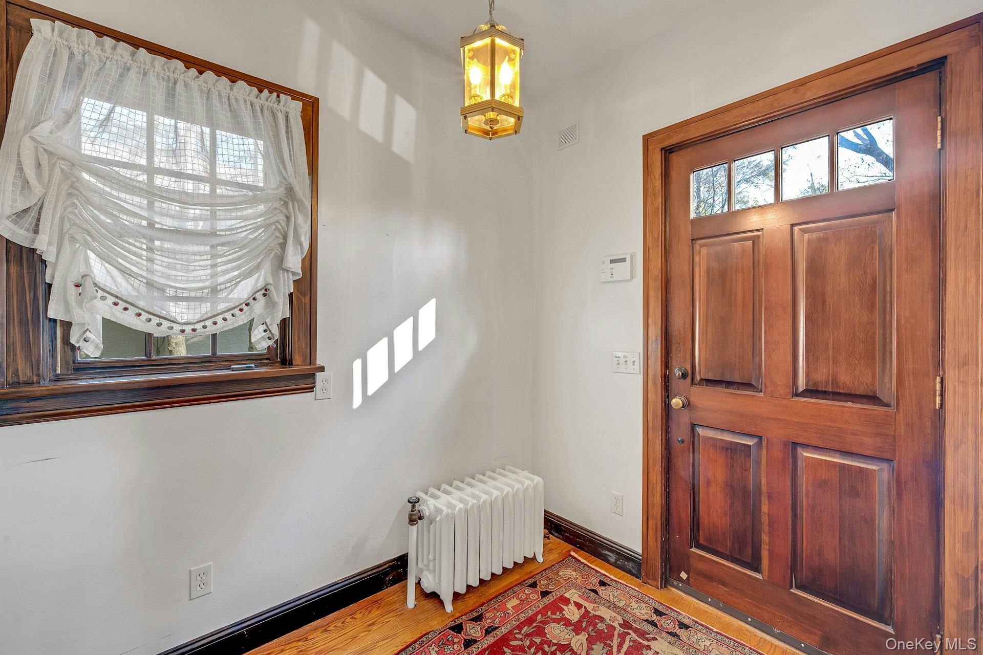 New Rochelle, New York 10804, United States, 5 Bedrooms Bedrooms, ,4 BathroomsBathrooms,Residential,Active,253414