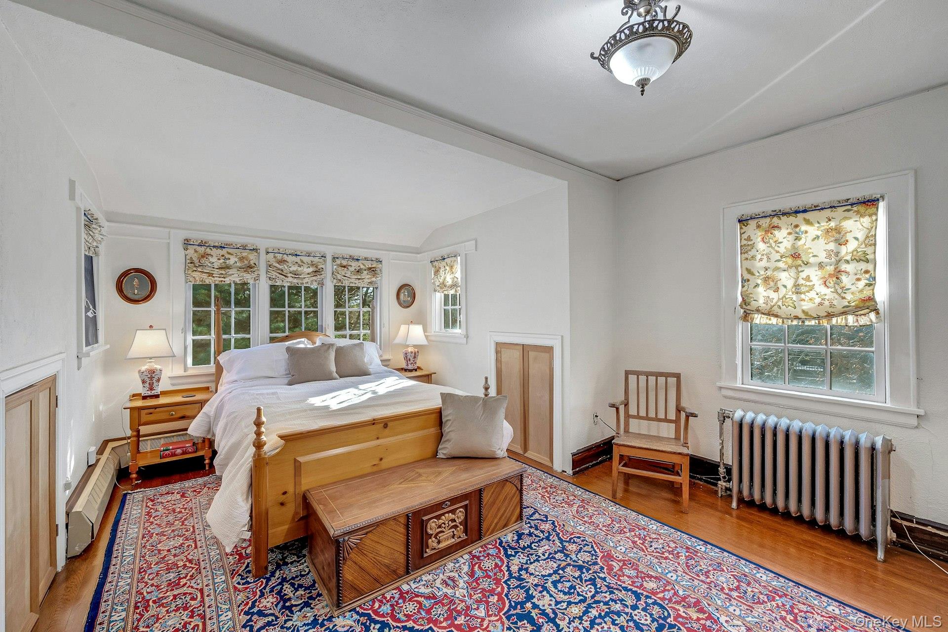 New Rochelle, New York 10804, United States, 5 Bedrooms Bedrooms, ,4 BathroomsBathrooms,Residential,Active,253414