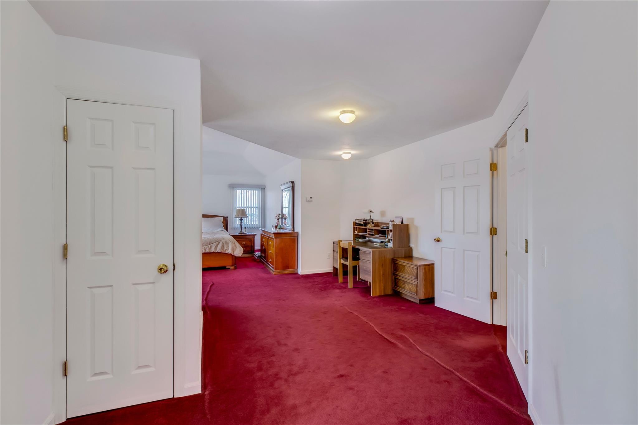 23 Cobbler Lane, East Setauket, New York image 15