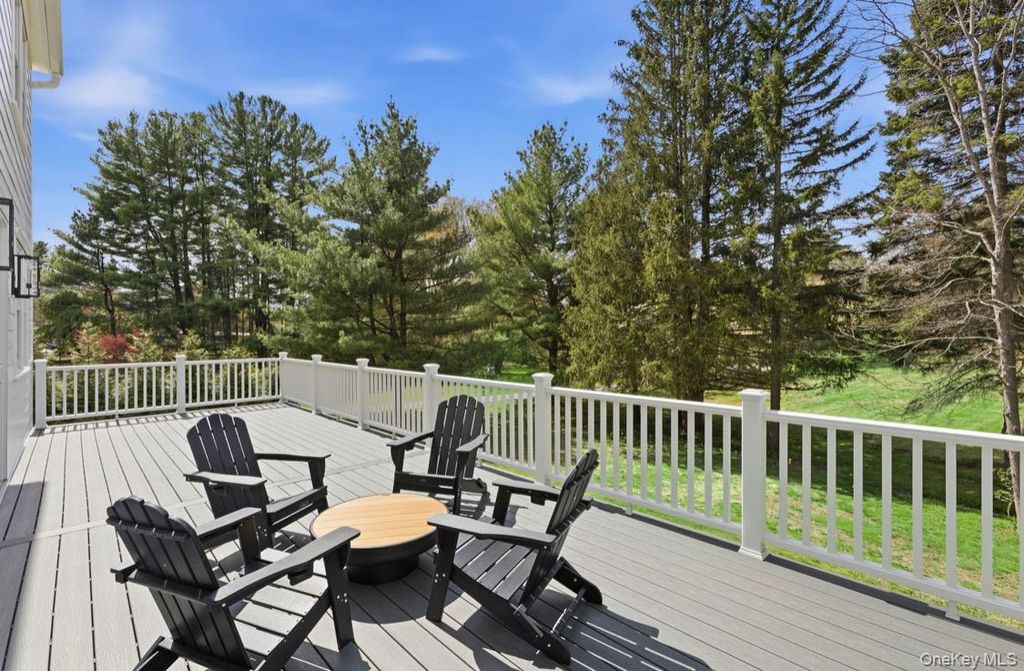 Photo of 217 Greenwich Road, Bedford, NY 10506 (MLS # 946022)