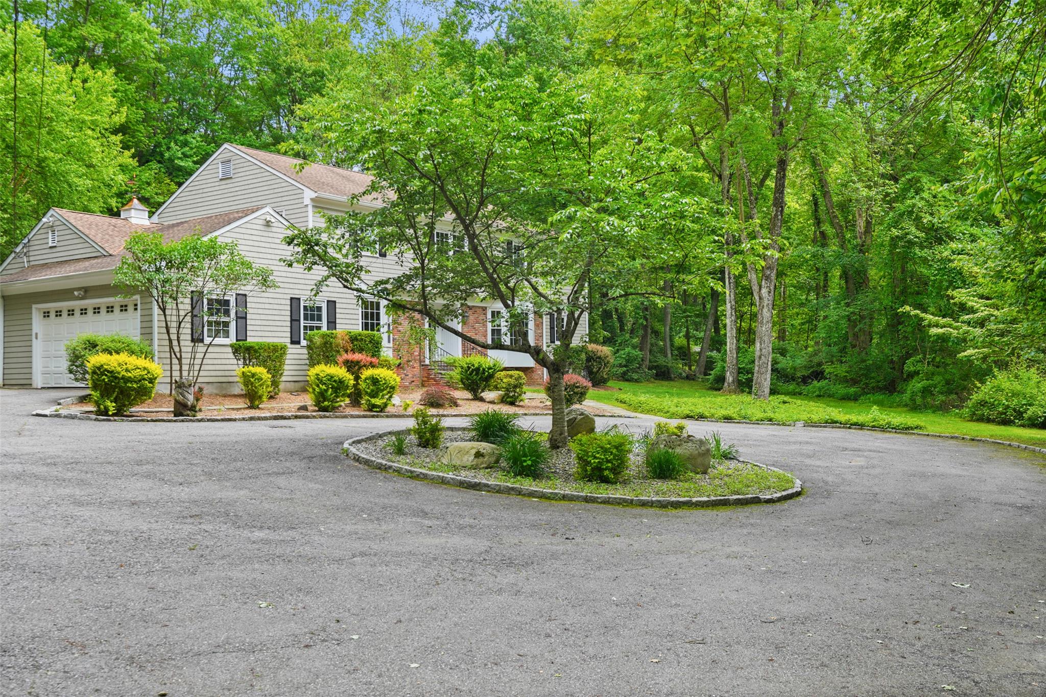309 North Salem Road, Waccabuc, New York image 2