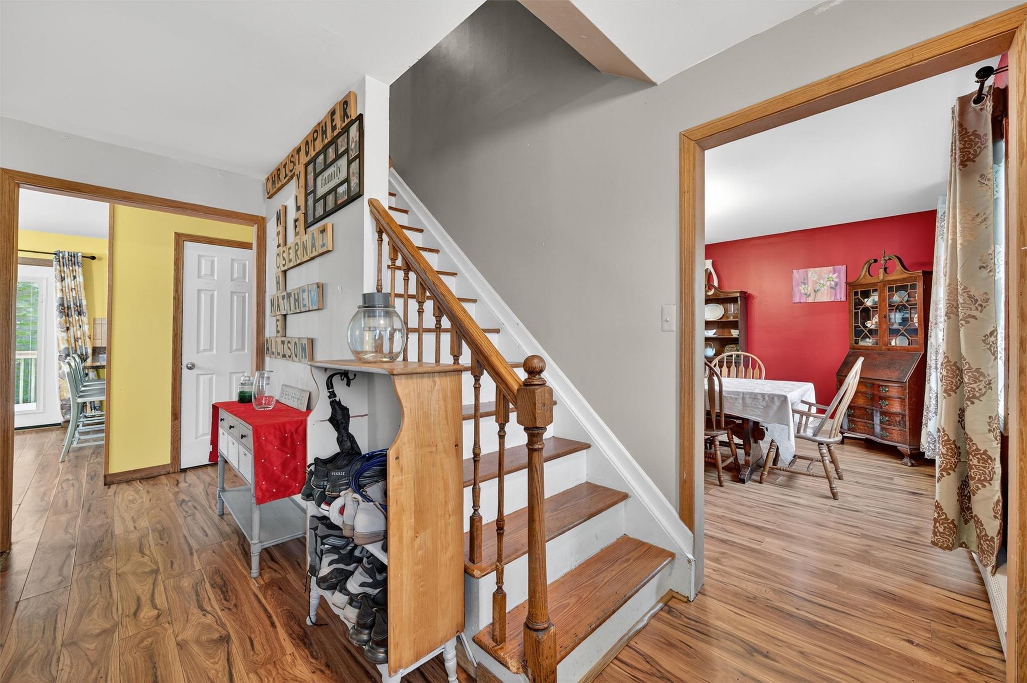 16 Oakland Avenue