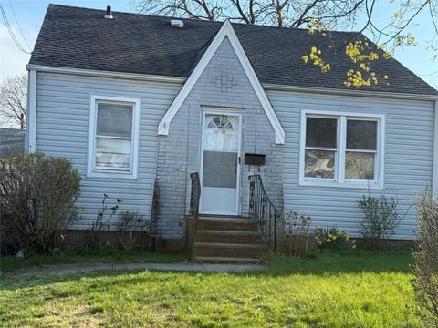 Photo of 237-08 120th Avenue, Cambria Heights, NY 11411 (MLS # 984902)