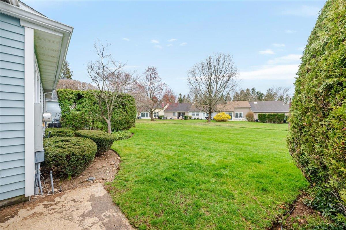 38 Chippendale Drive, Mount Sinai, New York image 18