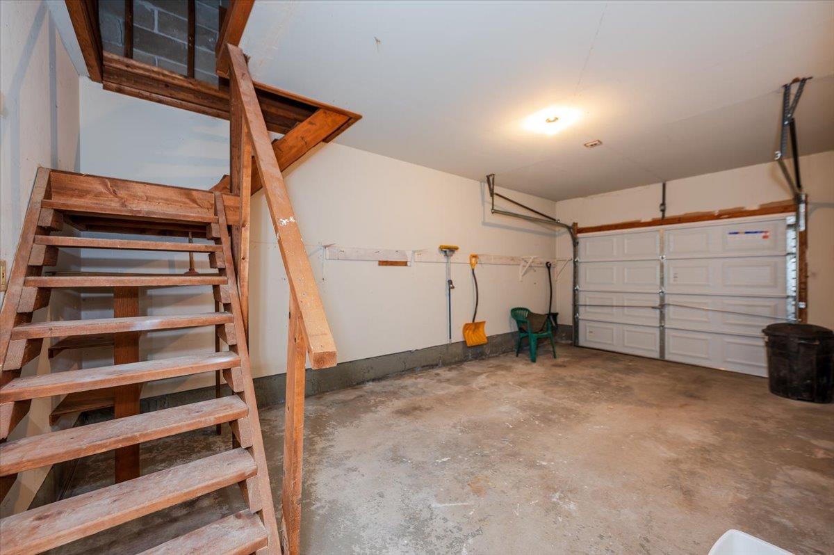 38 Chippendale Drive, Mount Sinai, New York image 16