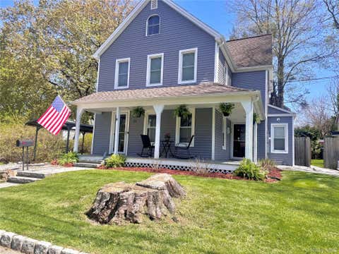 Homes For Sale - 21 Division Street<br/> Warwick, NY 10990