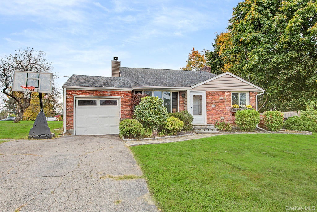 Photo of 3410 Lorelei Drive, Yorktown Heights, NY 10598 (MLS # 1062531)