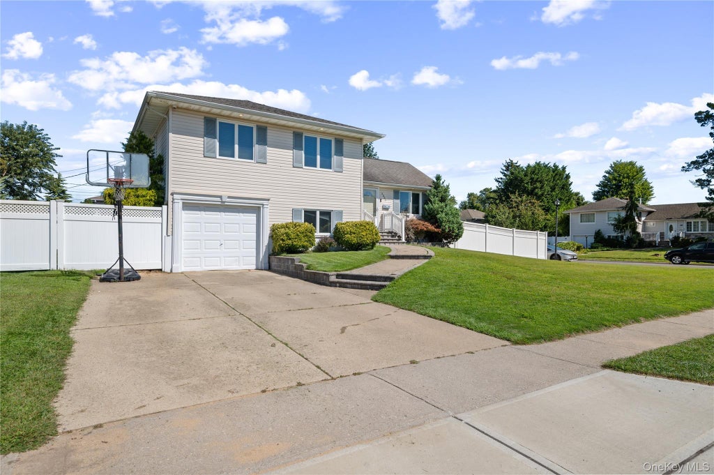 Photo of 3993 Bernice Road, Seaford, NY 11783 (MLS # 1048910)