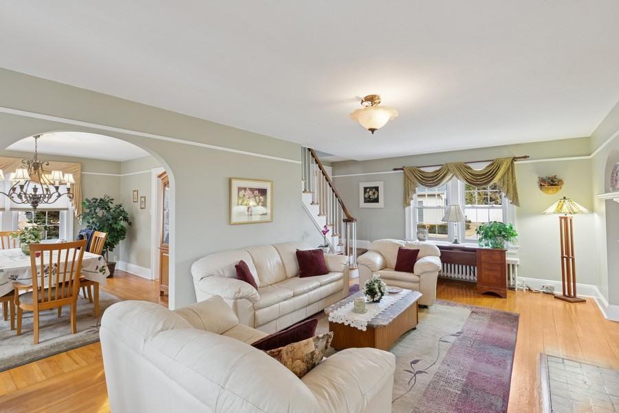 3 Beverly Avenue, East Patchogue, New York image 6