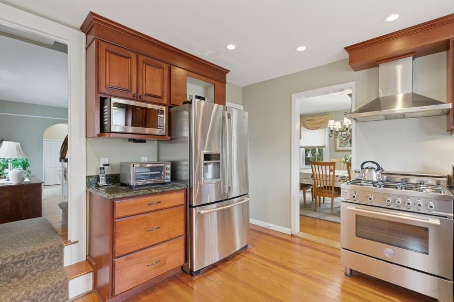 3 Beverly Avenue, East Patchogue, New York image 18