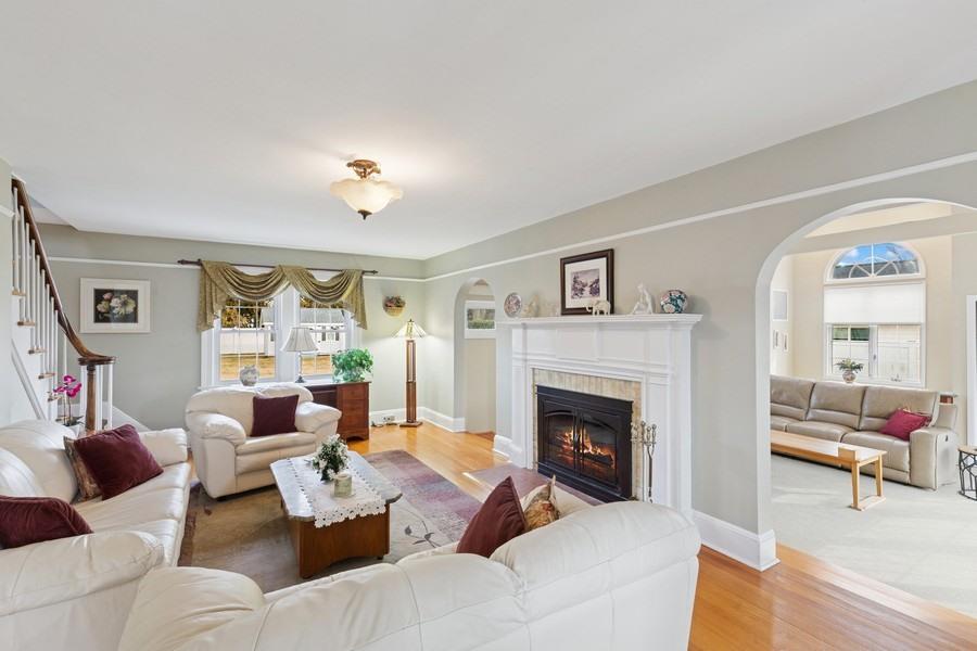 3 Beverly Avenue, East Patchogue, New York image 7