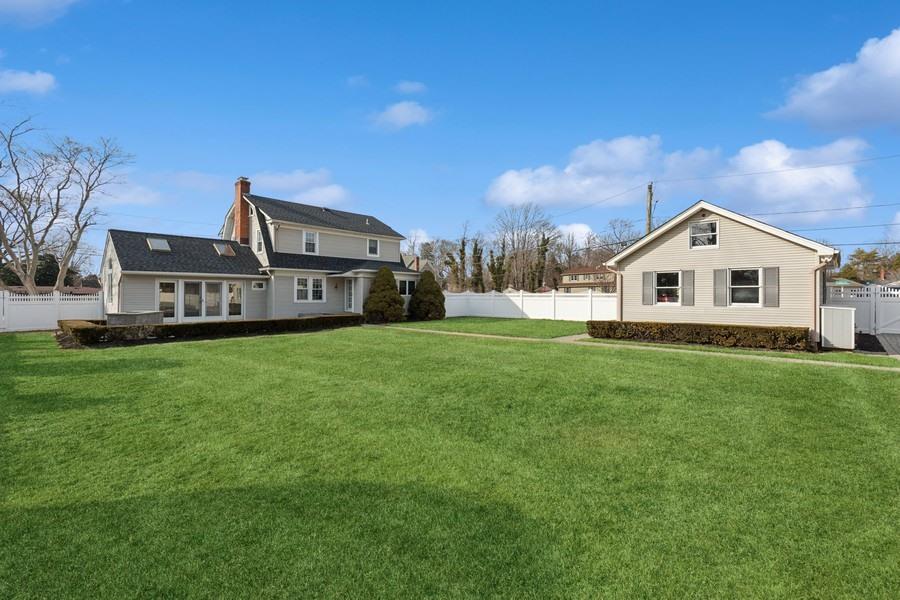 3 Beverly Avenue, East Patchogue, New York image 28