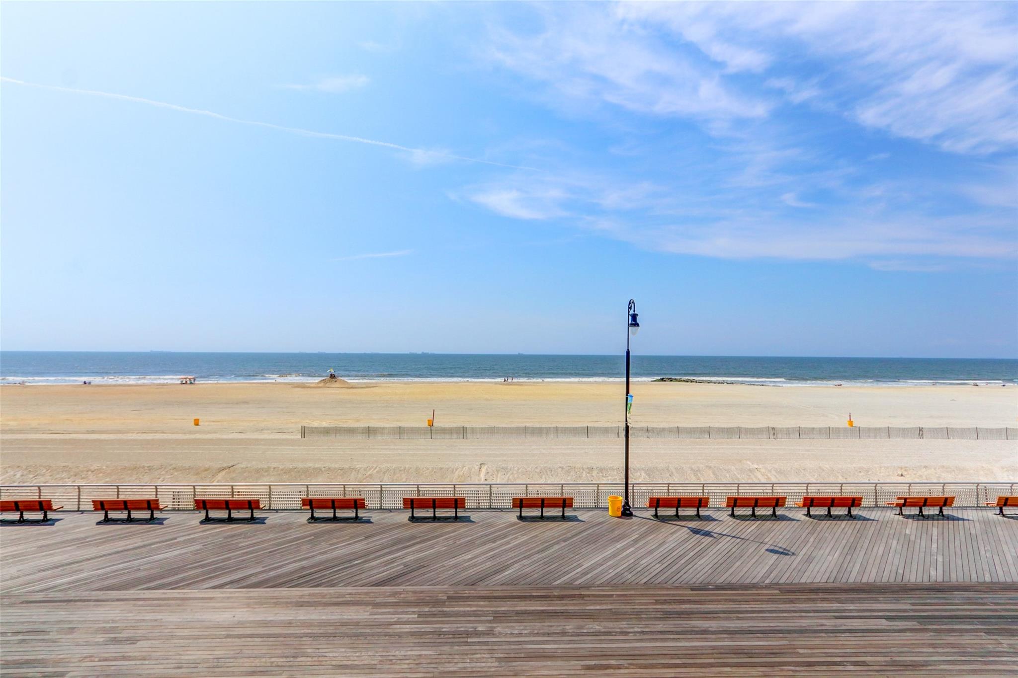 Long Beach, New York 11561, United States, 2 Bedrooms Bedrooms, ,2 BathroomsBathrooms,Residential,Active,171863