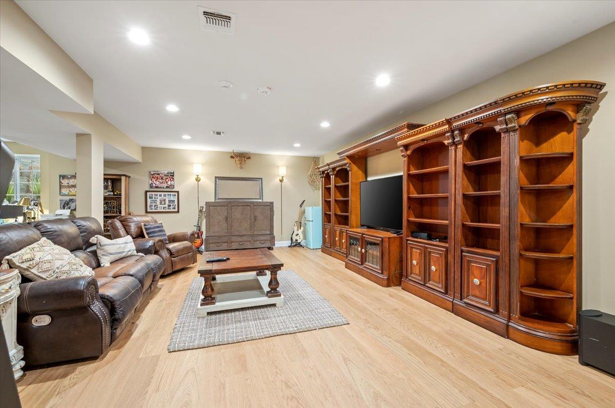 109 Halley Drive, Center Moriches, New York image 31