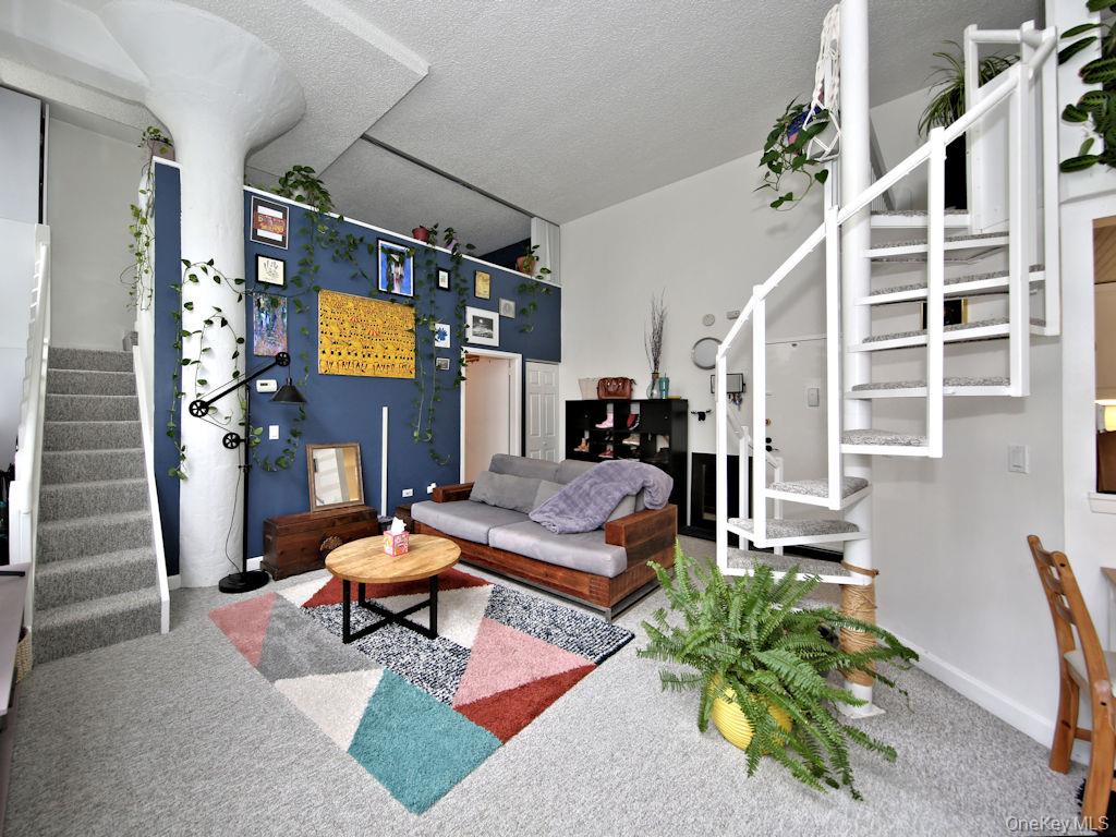 1 Landmark Square 410