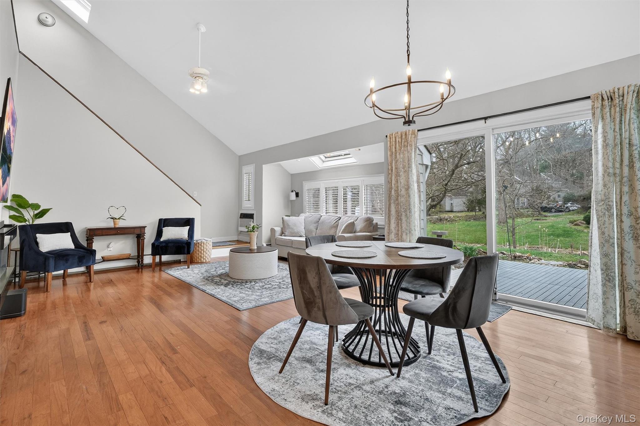 51 Hickory Hill Lane