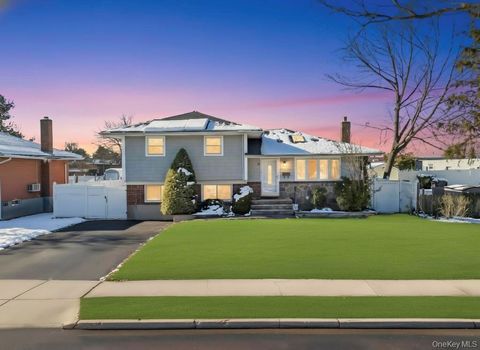 19 Evers Street Hicksville NY 11801