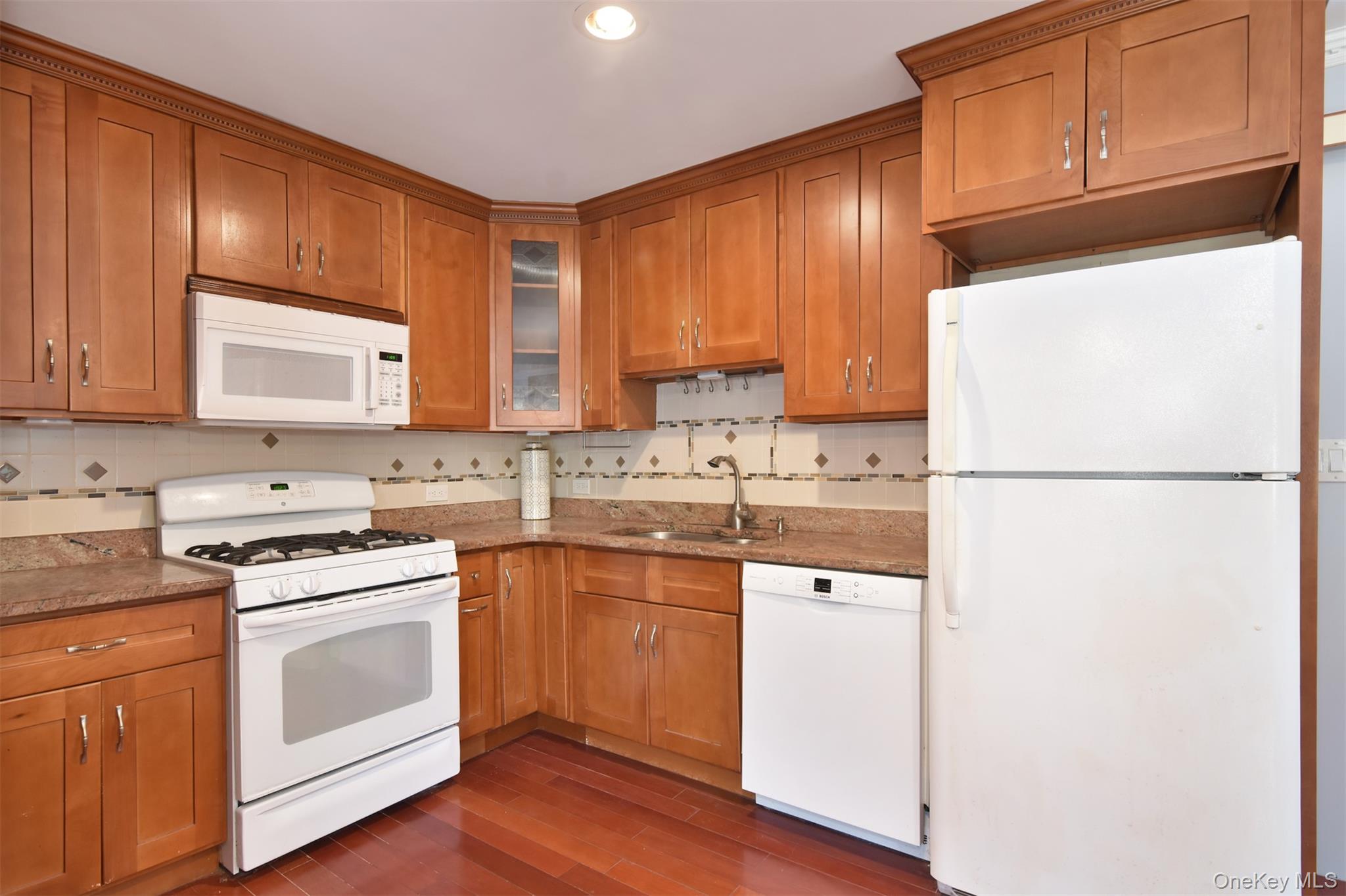 15 Abington Avenue