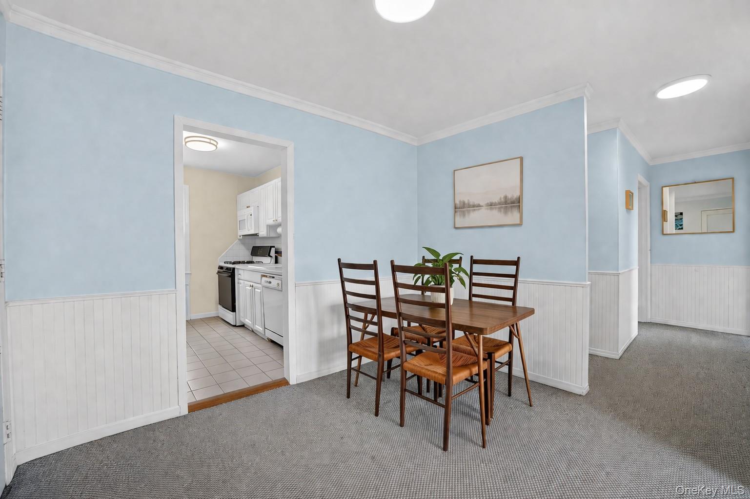 37 Fieldstone Drive E4