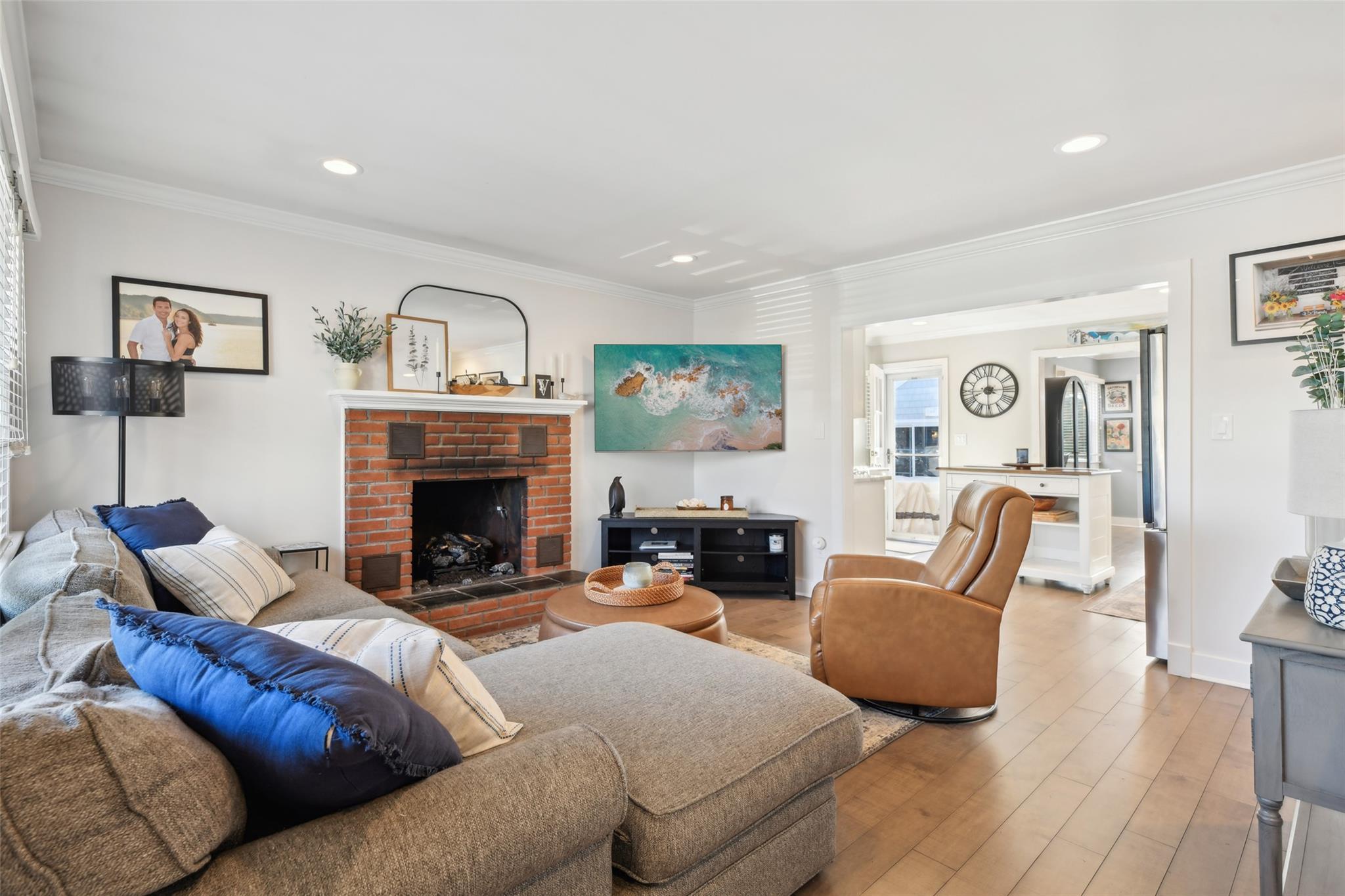 170 Seville Boulevard, Sayville, New York image 7