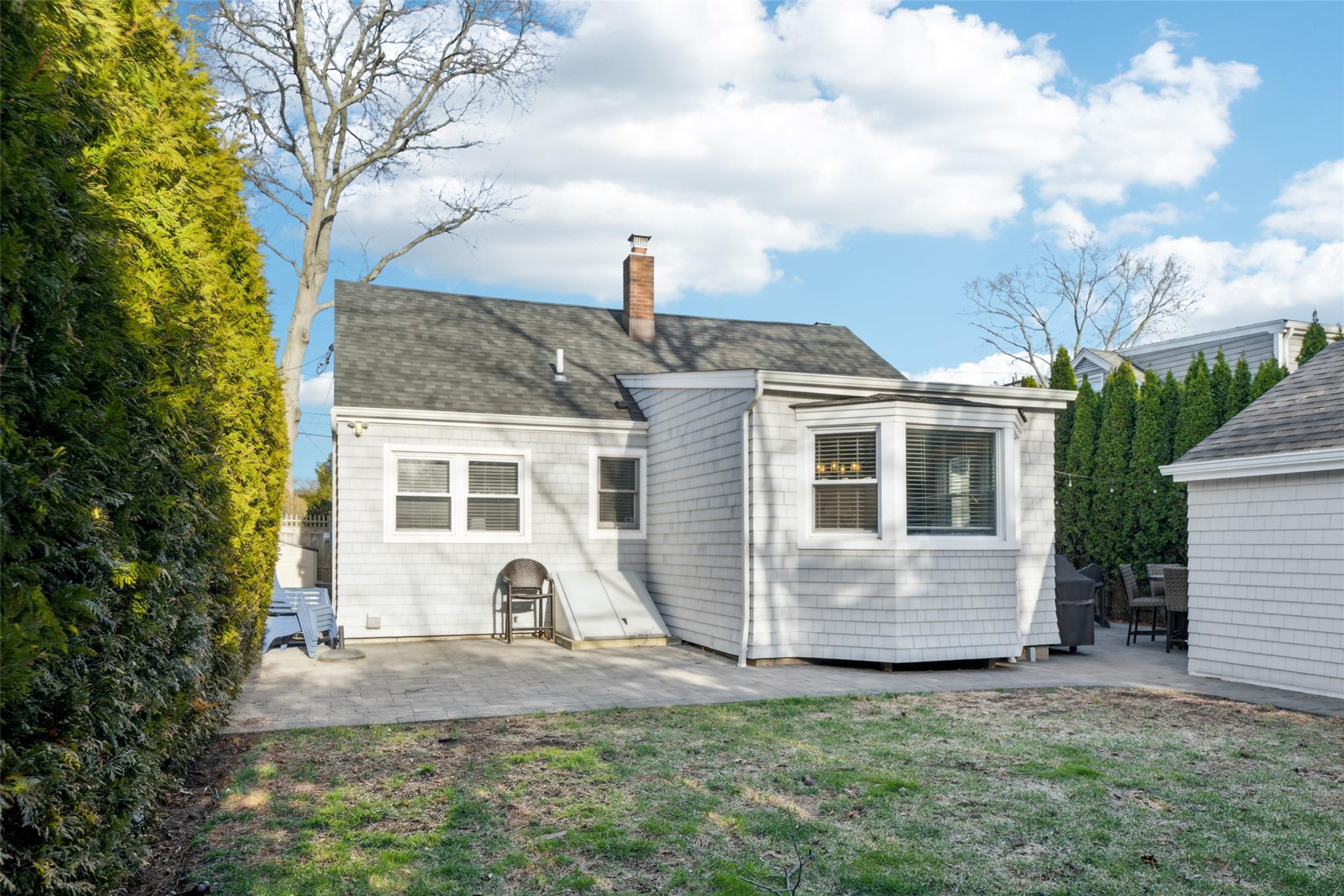 170 Seville Boulevard, Sayville, New York image 31