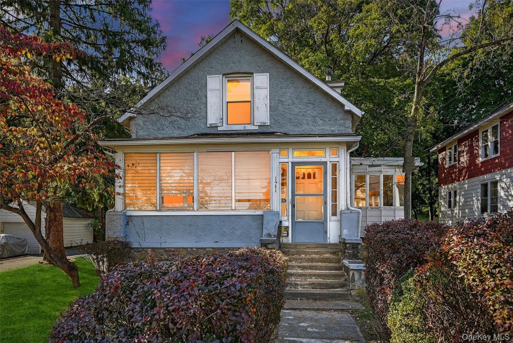 Photo of 171 West Street, Newburgh, NY 12550 (MLS # 922860)
