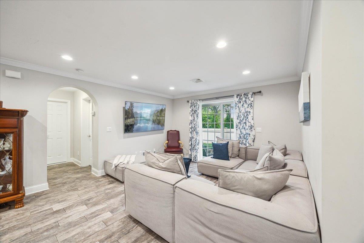 42 Sagamore Hill Drive, Port Washington, New York image 20