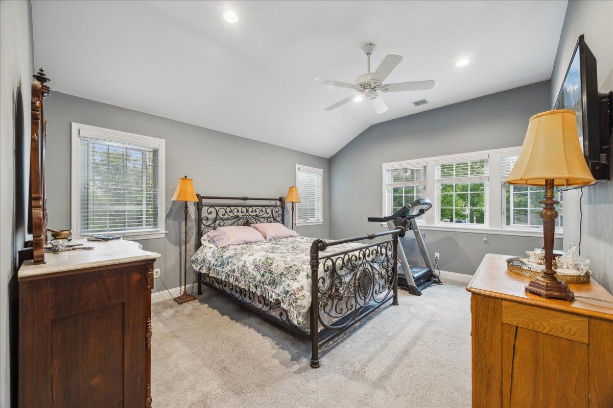 42 Sagamore Hill Drive, Port Washington, New York image 13