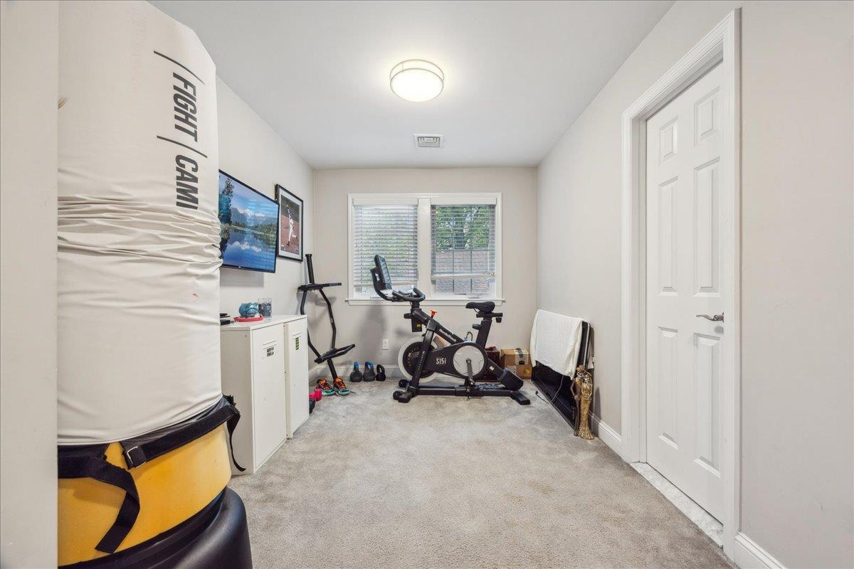 42 Sagamore Hill Drive, Port Washington, New York image 10