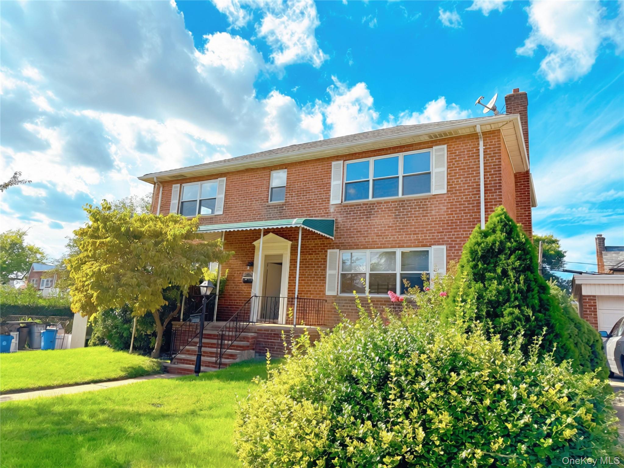 200-21 39 Ave