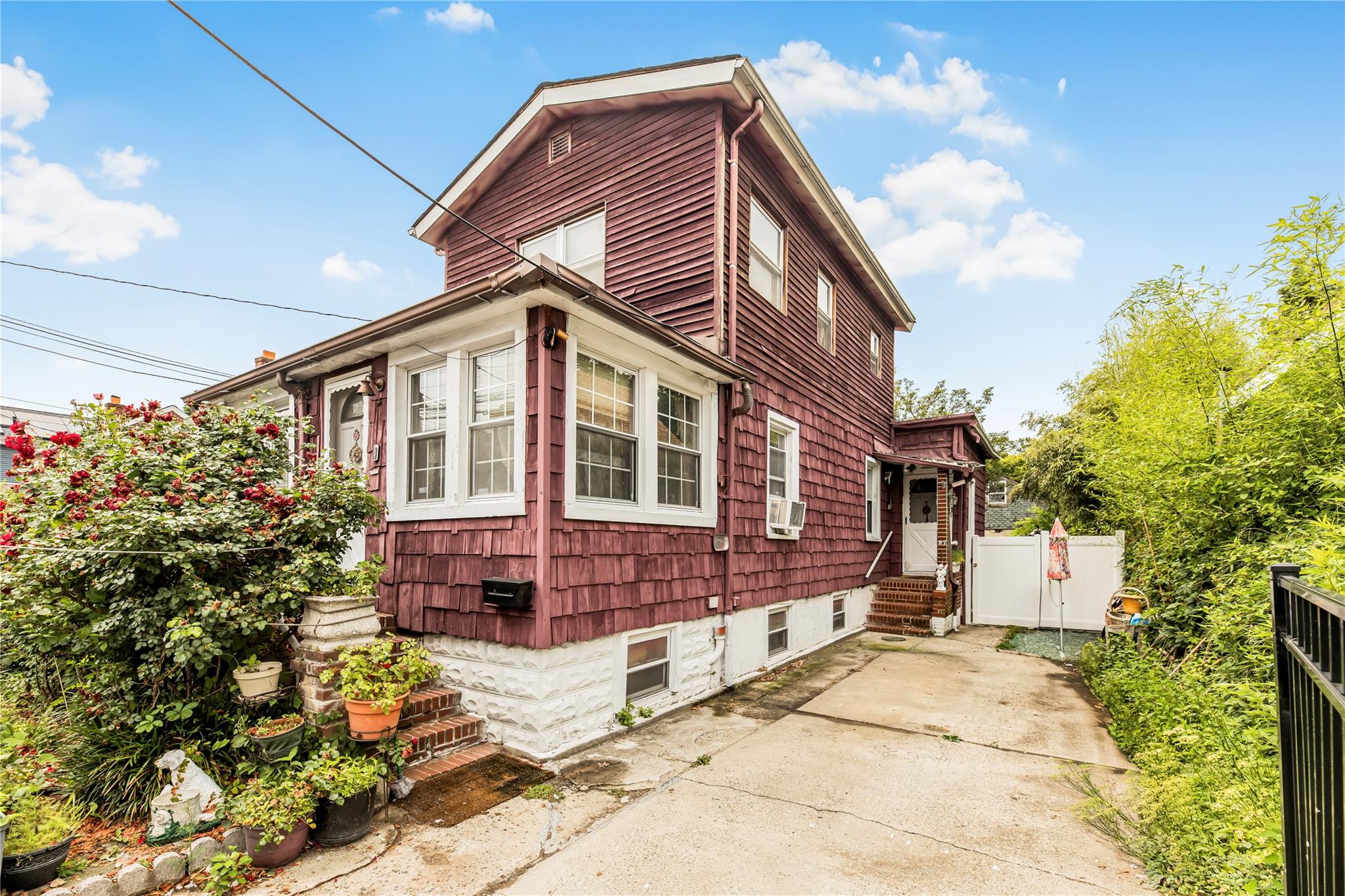 97 Hawkins Street