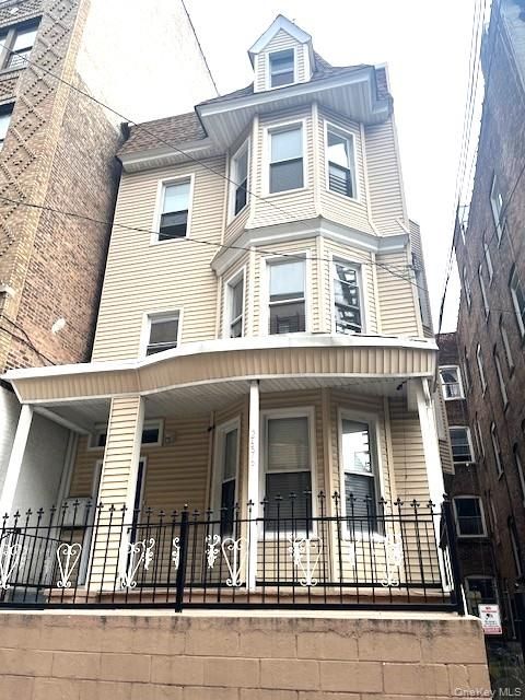 2696 Marion Bronx NY 10458