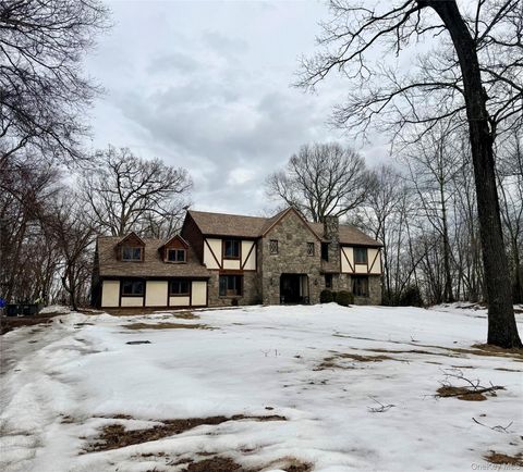 57 Innsbruck Boulevard Hopewell Junction NY 12533