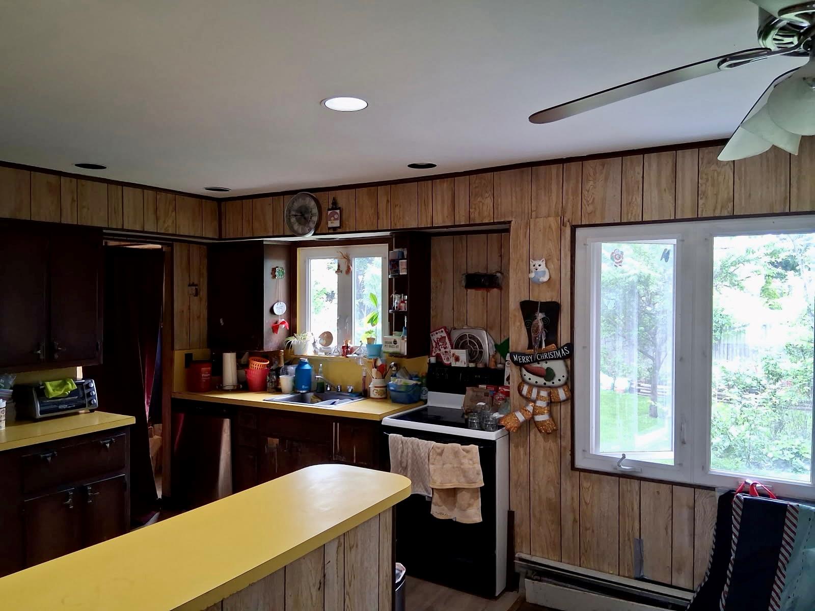 19 Hicks Avenue, Syosset, New York image 12