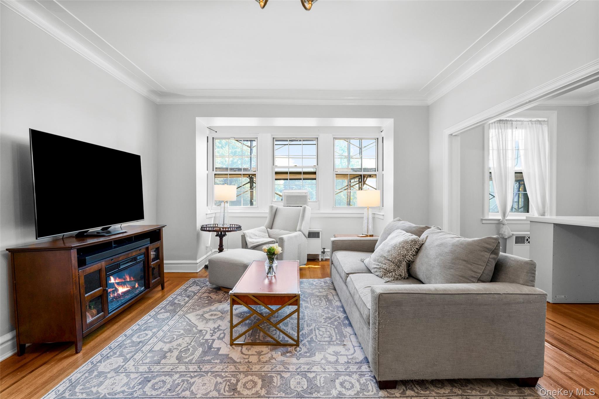 14 N Chatsworth Avenue 2G