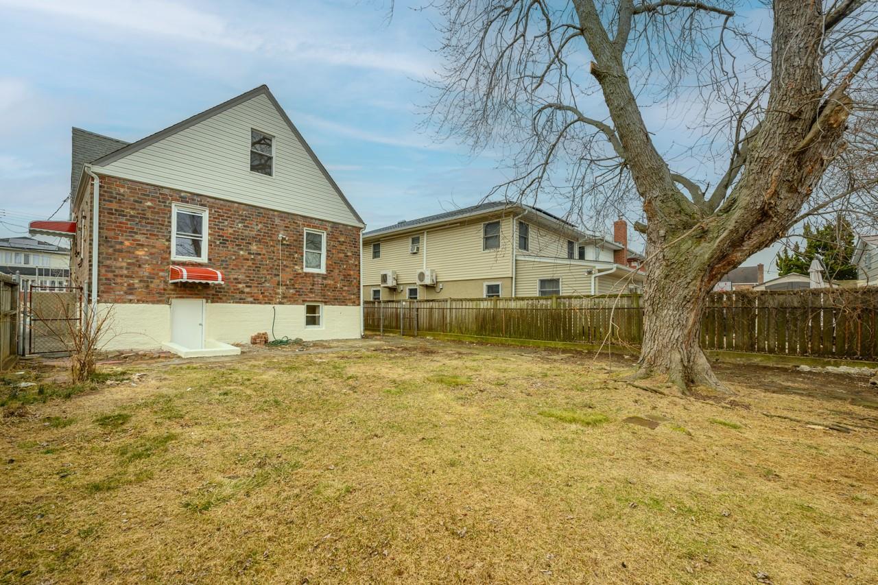 158-34 W 96 Street, Howard Beach, New York image 9