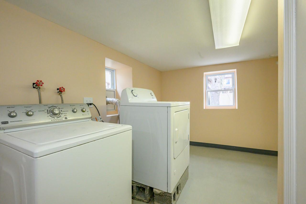158-34 W 96 Street, Howard Beach, New York image 42