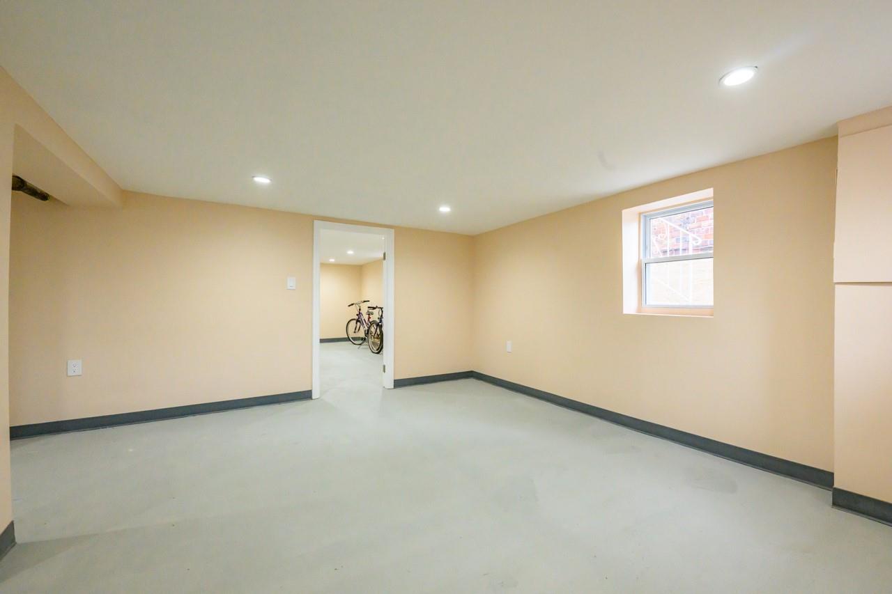 158-34 W 96 Street, Howard Beach, New York image 38