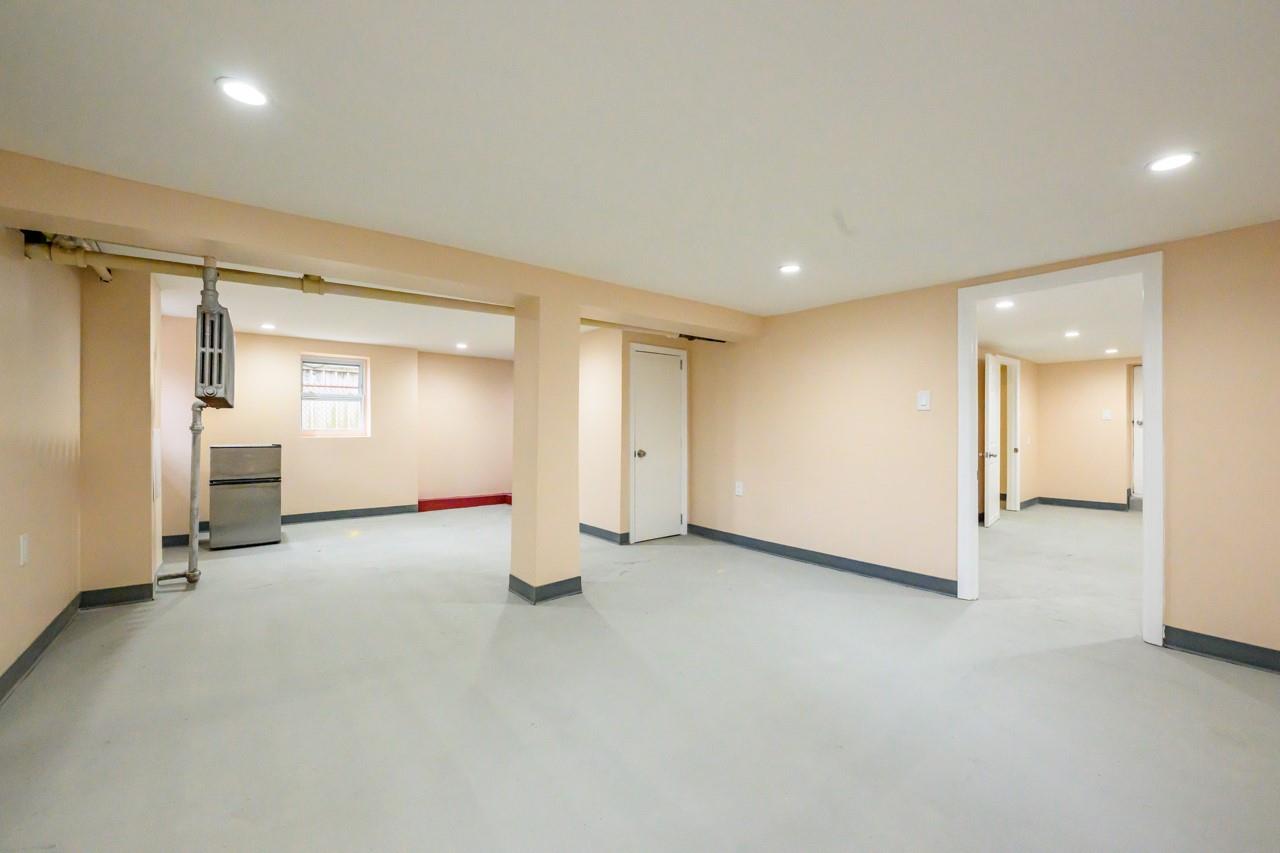 158-34 W 96 Street, Howard Beach, New York image 37