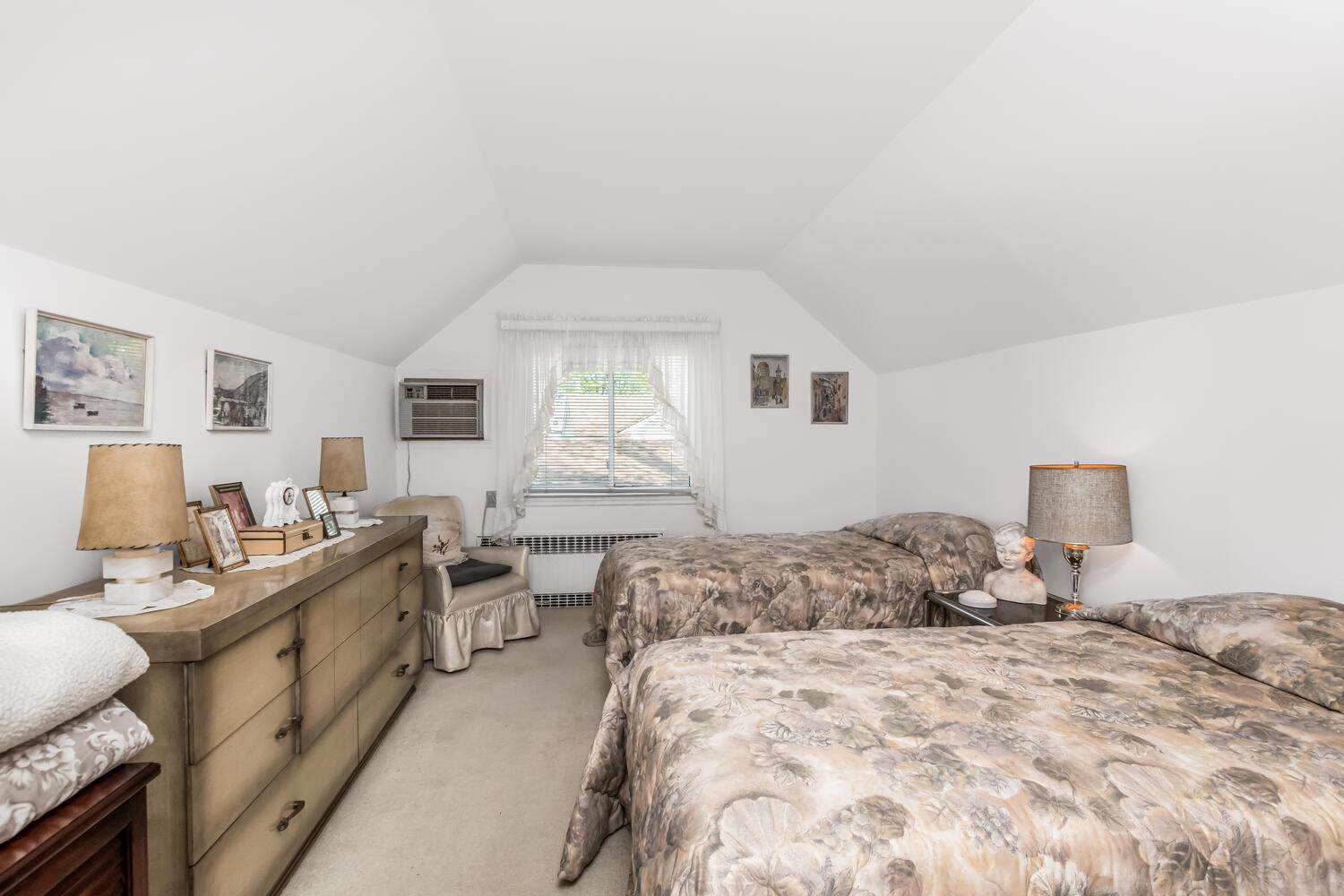10 Constant Avenue, Yonkers, New York image 20