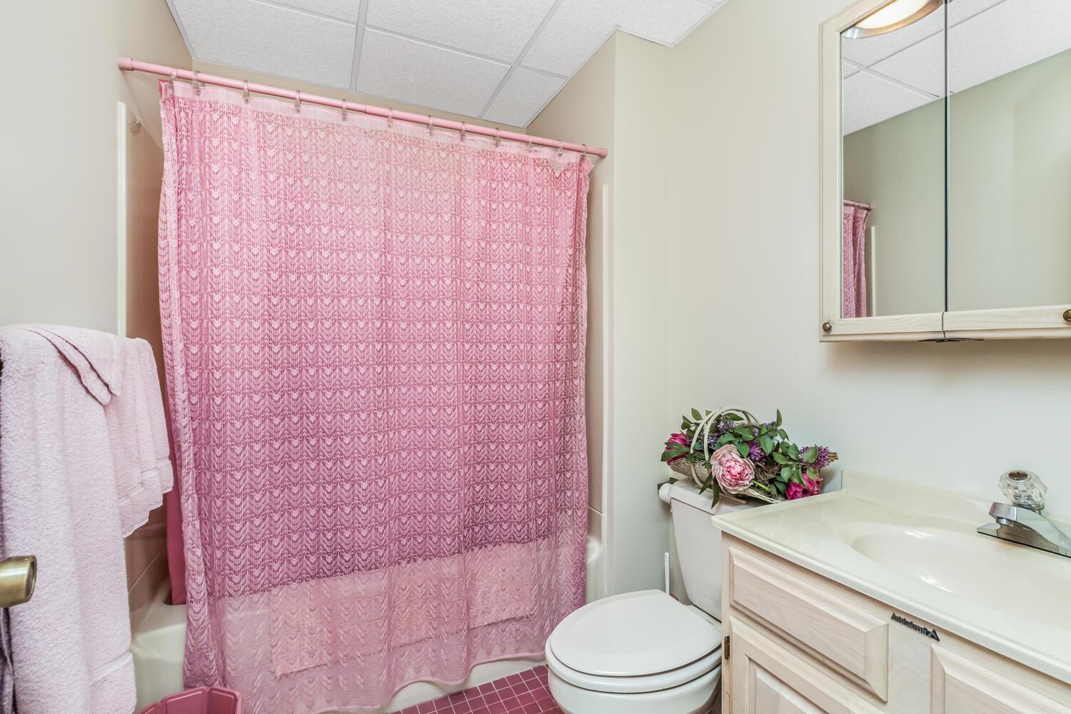 10 Constant Avenue, Yonkers, New York image 32