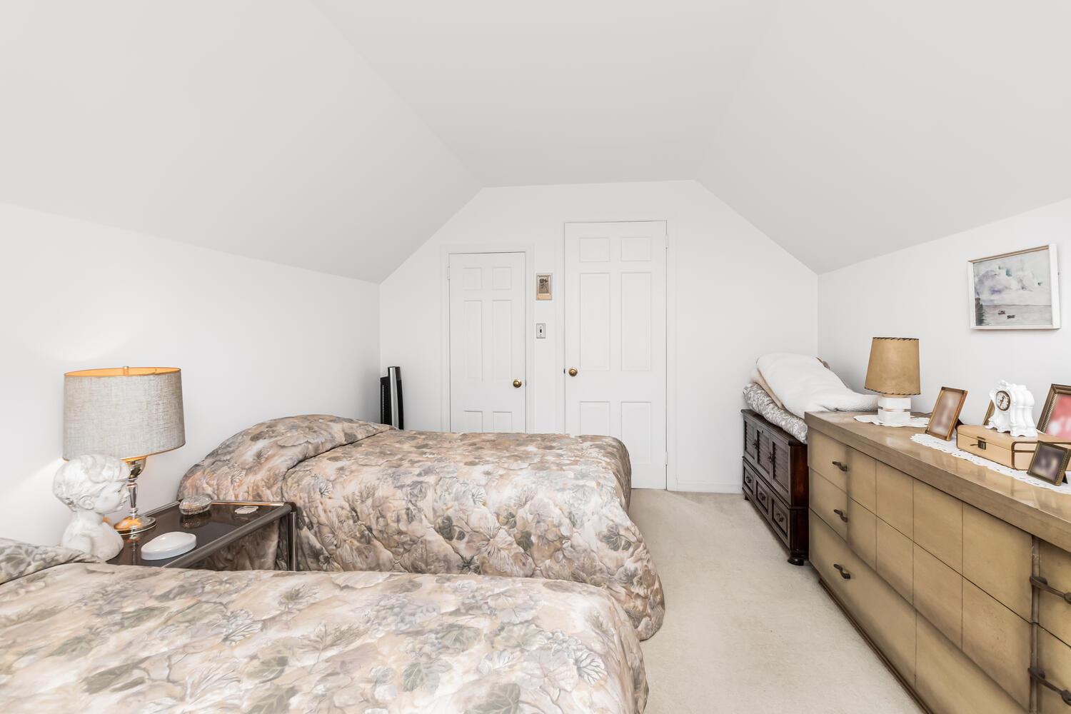 10 Constant Avenue, Yonkers, New York image 21