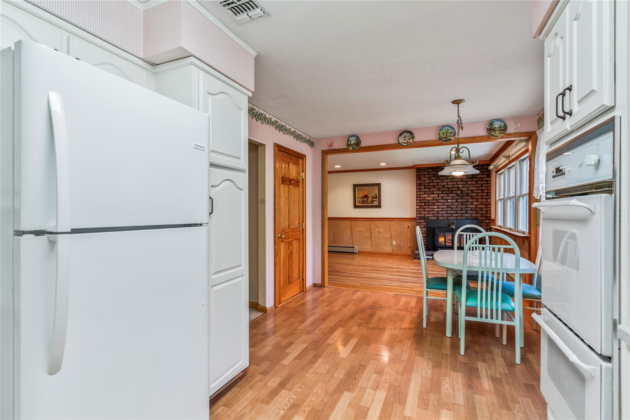 359 Old Bridge Road, East Northport, New York image 10