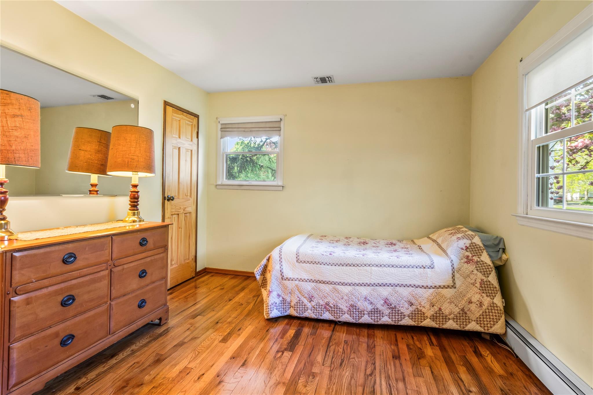 359 Old Bridge Road, East Northport, New York image 16